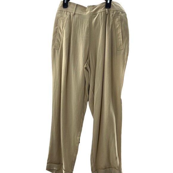 28. NWT Madison Jules Medium Tan Crop Pants w/Cuffs, 2 Pockets and Matching Belt - Picture 1 of 4